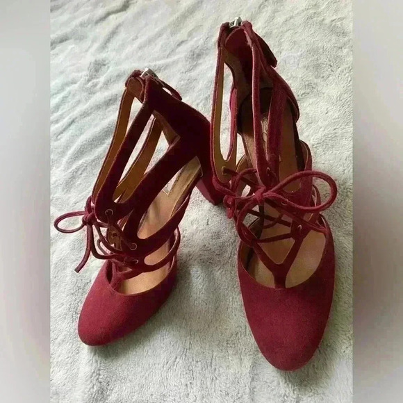 Halogen Sydney Leather Block Heels EUC - Picture 4 of 6